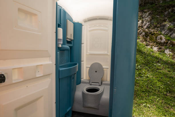 Portable Restroom Setup and Delivery in San Felipe Pueblo, NM